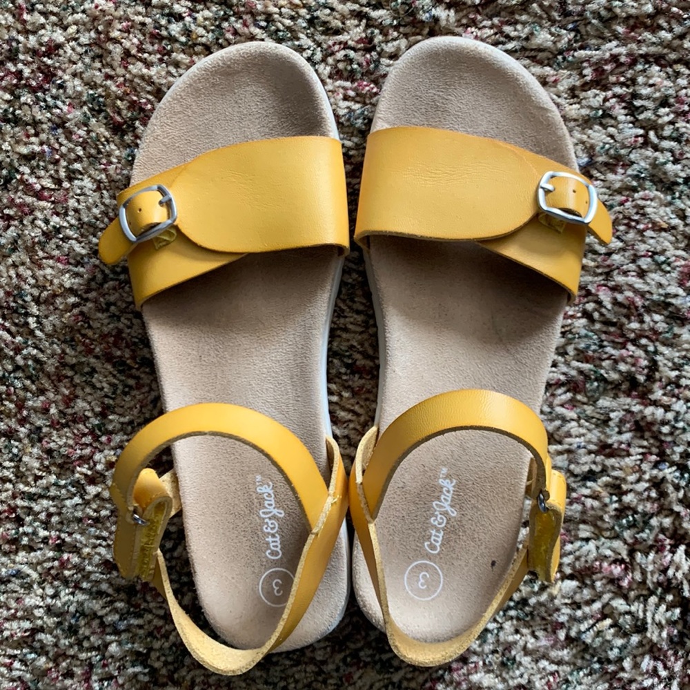Girls size 3 yellow sandals